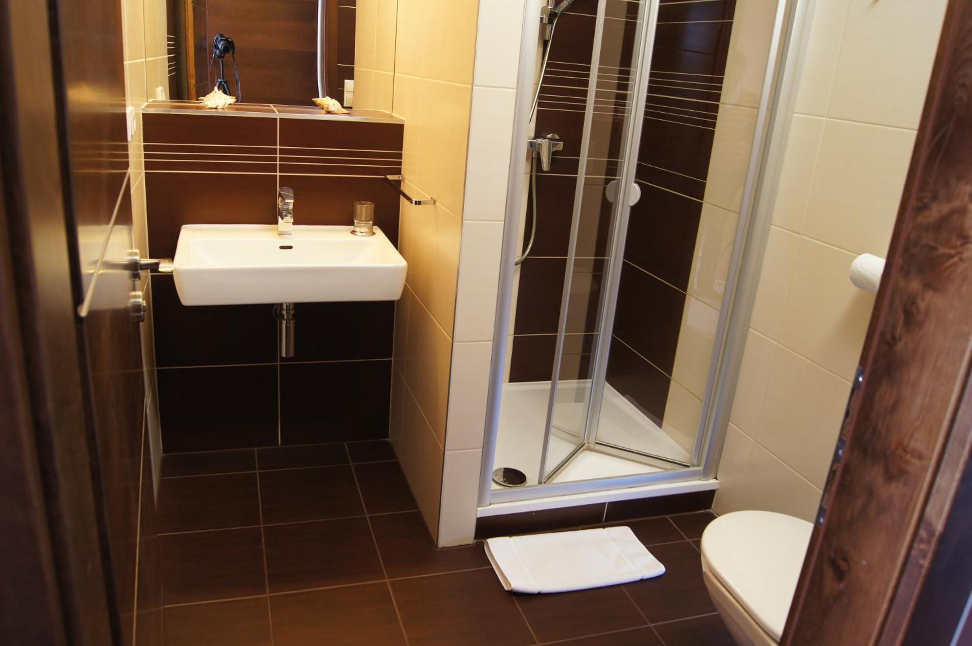 Pension Inspirace A Wellness Self Check-In Kolin Exterior photo