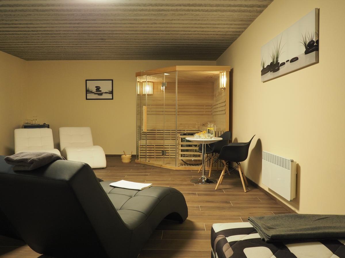 Pension Inspirace A Wellness Self Check-In Kolin Exterior photo