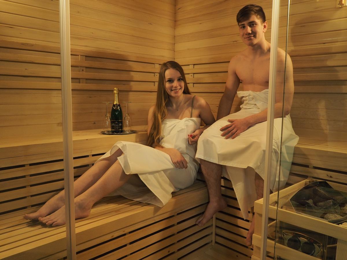Pension Inspirace A Wellness Self Check-In Kolin Exterior photo